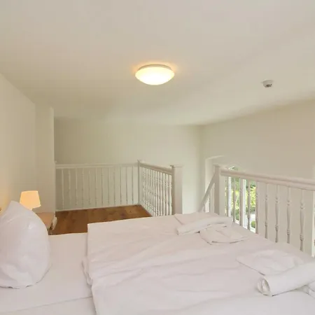 Apartment Schloss Hohendorf