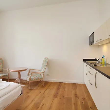 Schloss Hohendorf Appartement *