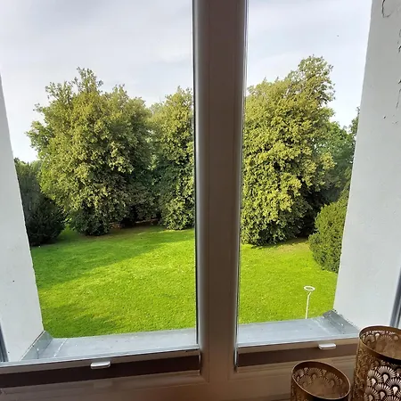 Schloss Hohendorf Apartment *