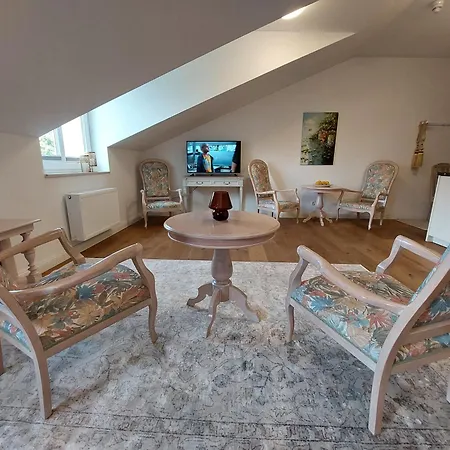 Daire Schloss Hohendorf Gross Mohrdorf